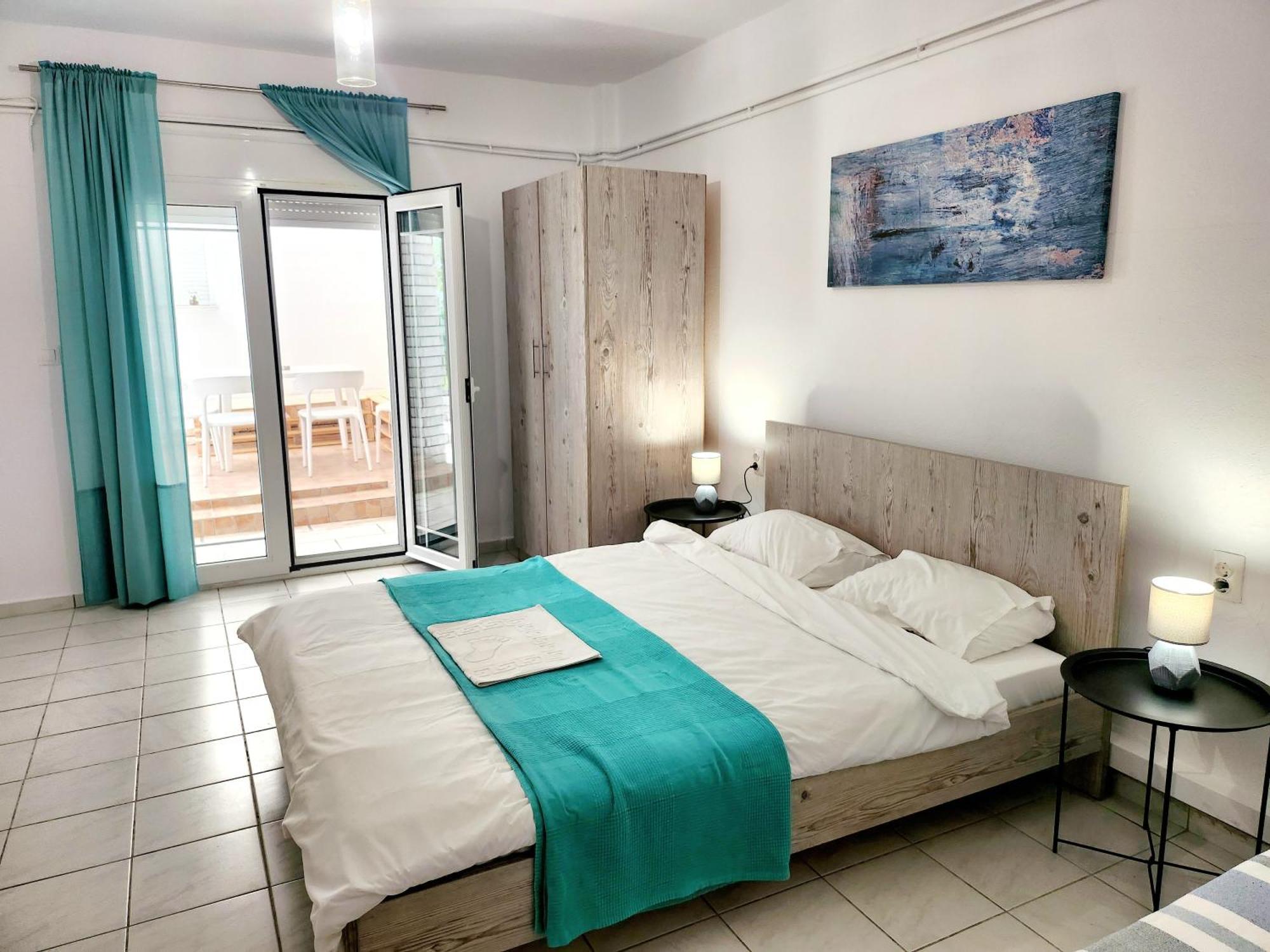 La Familia Apartments Olympiakí Aktí Luaran gambar
